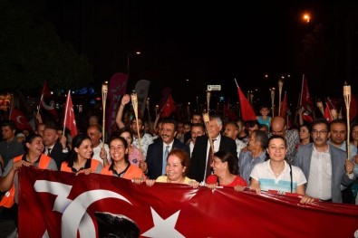 Adana'da Fener Alayı