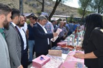 EL EMEĞİ GÖZ NURU - Başkan Altun, Yaz Okulları Kapanış Programına Katıldı