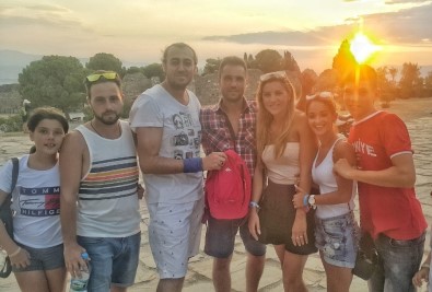 Denizlili Fotoğrafçıdan 'İnsanlık Ölmedi' Dedirten Hareket