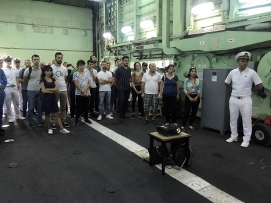 Donanmanın Kapıları İstanbul'da Halka Açıldı