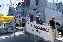 EKREM ÇALıK - Erdek'te Askeri Gemiler Vatandaşların Ziyaretine Açıldı