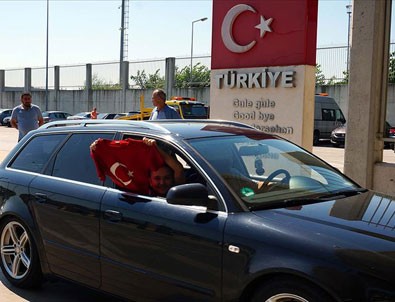 Yurt dışındaki Türk vatandaşlara yönelik hizmetler artıyor