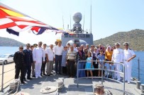 DENİZ KUVVETLERİ - Kaş'ta Askeri Gemi Ziyarete Açıldı