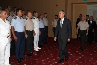 Milli Savunma Bakanı Akar: FETÖ ile mücadelede TSK'dan 17 bin 498 kişi ihraç edildi