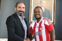 SAĞ VE SOL - Abdou Razack Traore, Demir Grup Sivasspor'da
