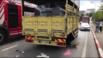 Sultanbeyli'de Trafik Kazası Açıklaması 2 Yaralı