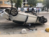 Kadıköy'de İnanılmaz Kaza Açıklaması 1 Yaralı
