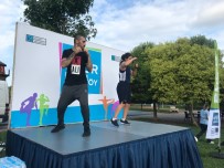 CADDEBOSTAN - Kadıköylüler Şampiyon Boksör Gülsüm Tatar Eşliğinde Spor Yaptı