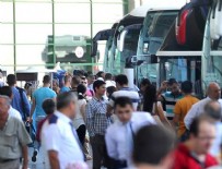 MUSTAFA YıLDıRıM - Otobüs biletleri tükendi, ek seferler de doluyor