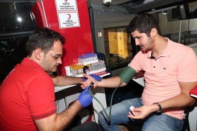 Belediye Personelinden Kan Bağışına Destek