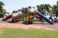 OSMAN GAZİ KÖPRÜSÜ - Çocuklar Bu Parkı Çok Sevdi