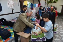 EV TEMİZLİĞİ - Çorum Belediyesi'nden 571 Çocuğa Bayramlık