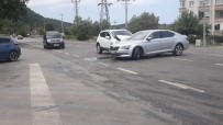 JEEP - Kontrolden Çıkan Araçlar Çarpıştı Açıklaması 1 Yaralı