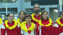 DÜNYA ŞAMPİYONASI - Milli Sporcular Yurda Döndü
