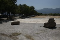 BURSA BÜYÜKŞEHİR BELEDİYESİ - Sahil Aydınlatmaları Bayram Sonrasına Kaldı