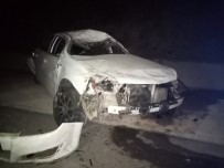 SANAYİ SİTESİ - Taklalar Atan Otomobil Hurdaya Döndü