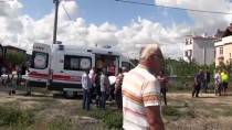 TRAFIK KAZASı - Tekirdağ'da Çöp Kamyonu Devrildi Açıklaması 3 Yaralı