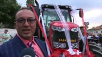 KıLıÇKAYA - Traktörü 'Gelin Arabası' Yaptı