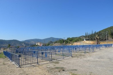 Bilecik Belediyesi Kurban Satış Yerlerini Hazırladı