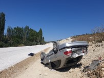 Emet'te Trafik Kazası Açıklaması 2 Yaralı