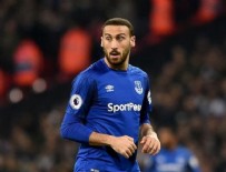 EVERTON - Everton Cenk Tosun'u gözden çıkarttı