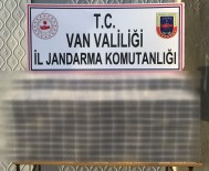 KAÇAK SİGARA - İran Sınırında 4 Bin 800 Paket Kaçak Sigara Ele Geçirildi
