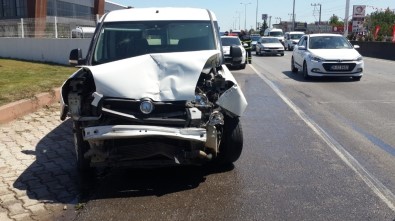Kocaeli'de Zincirleme Trafik Kazası Açıklaması 3 Yaralı
