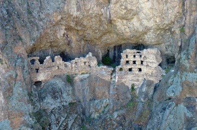 (Özel) Başkentin Sümela'sı Yok Olma Tehlikesi İle Karşı Karşıya