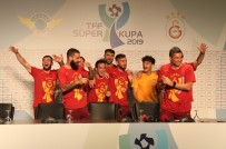 ZIRAAT TÜRKIYE KUPASı - Fatih Terim Ve Futbolculardan Basın Toplantısı Sırasında Kutlama