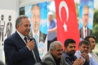 İŞ MAKİNESİ - Talas'tan Mengücek'e Hizmet Çıkarması