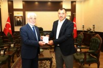 MAZLUM - Vali Kaldırım'dan Kurban Bağışı