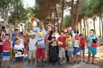 ORMANA - Çocuklar Ormandan Oyuncak Topladı