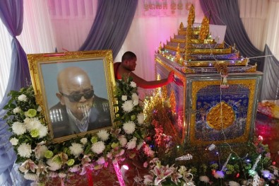 Kızıl Khmer Lideri Bugün Yakılıyor