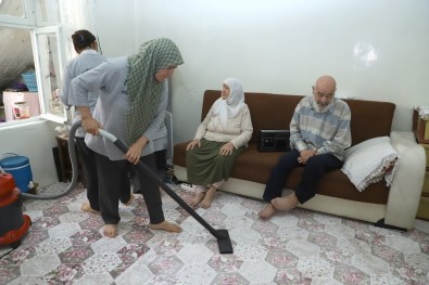 Şehitkamil'in Bayram Temizliği Yüzleri Güldürdü