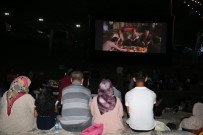 PATLAMIŞ MISIR - Sivrihisar'da Açık Hava Sinema Geceleri Devam Ediyor