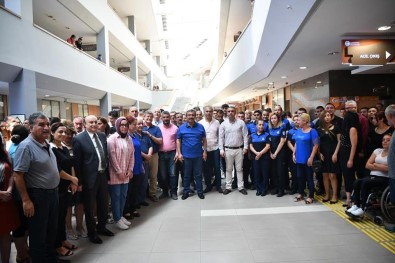 Soner Çetin Personelle Bayramlaştı