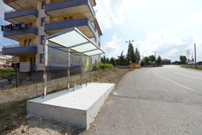 Altındağ'a Modern Otobüs Durakları