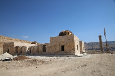 630 Yıllık Kızlar Camisi'nin Restorasyon Çalışmalarında Sona Doğru Gelindi