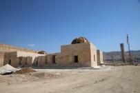 YENİ KÖPRÜ - 630 Yıllık Kızlar Camisi'nin Restorasyon Çalışmalarında Sona Doğru Gelindi