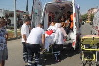 ÖZEL AMBULANS - Ambulans Kaza Yapınca Yeniden Hastanelik Oldu