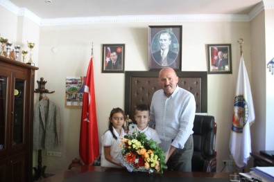 Başkan Ertürk'e İlköğretim Haftası Ziyareti