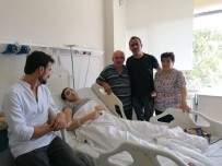 HALUK LEVENT - Haluk Levent'ten, Kanser Hastası Anne Dilara'ya Ziyaret