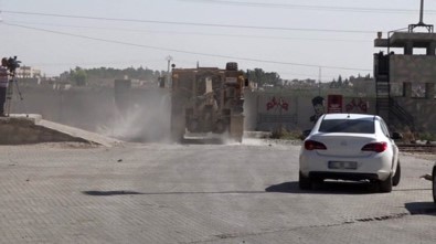 Türk Ve ABD'li Askeri Yetkililer Suriye Sınırında İncelemede Bulunuyor