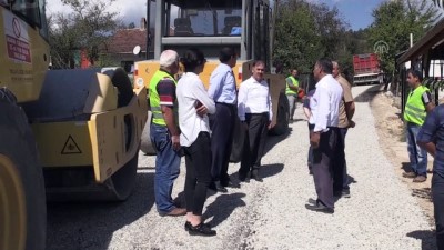 Vali Ümit İş Makinesi Kullanarak Asfaltlama Yaptı