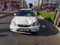 SAĞLIK EKİBİ - Yaya Geçidini Kullanan Öğrenci Hastanelik Oldu