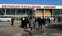 UÇAK TRAFİĞİ - Adıyaman Havalimanı 1 Ayda Yaklaşık 22 Bin Yolcuya Hizmet Verdi