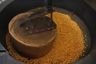 Çorum Ve Denizli Arasında Leblebi Savaşı