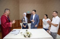 İŞİTME ENGELLİ - İşitme Engelli Çift, İşaret Dili İle Dünya Evine Girdi