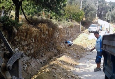Kultak Mahallesi'nin İçme Suyu Hatları Yenileniyor