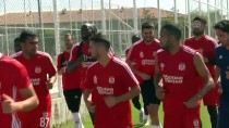 RıZA ÇALıMBAY - Sivasspor, Medipol Başakşehir Maçına Odaklandı